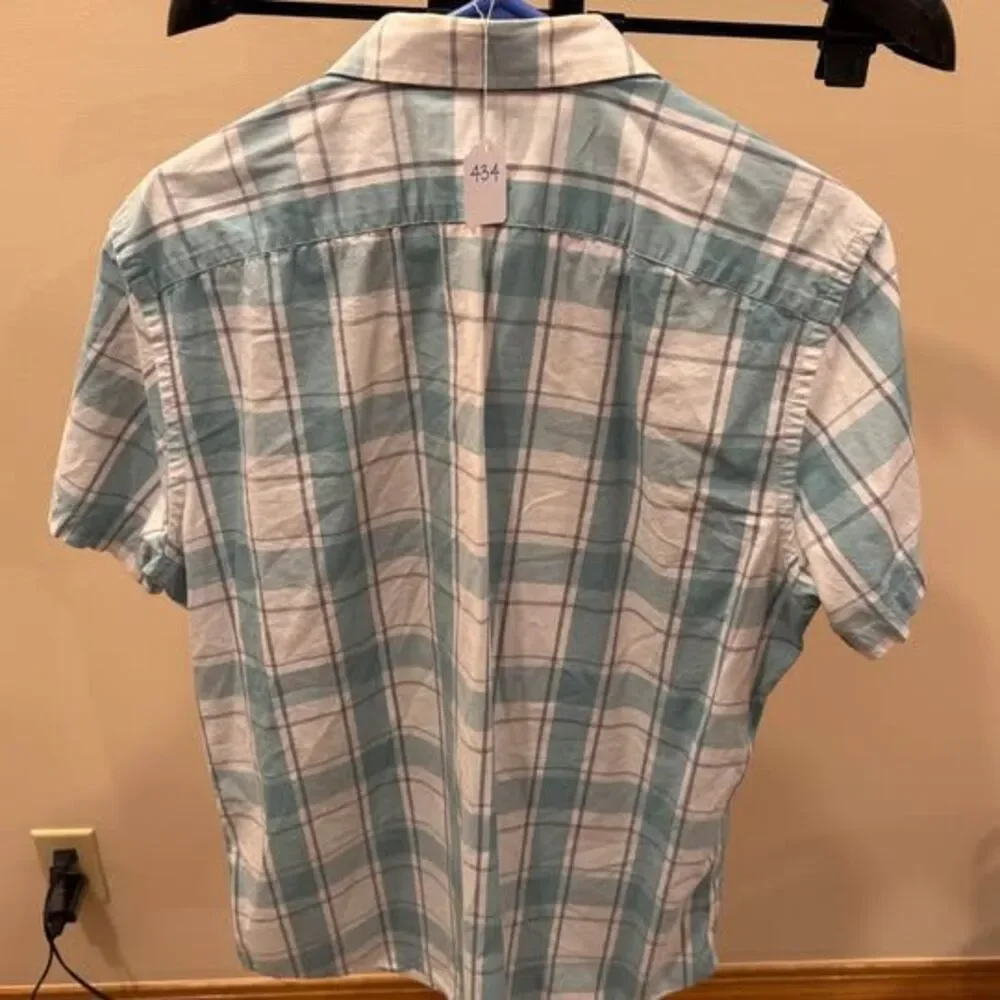 Banana Republic Short Sleeve Button Down Shirt